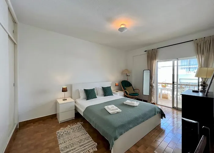 Brightness By Homing Lägenhet